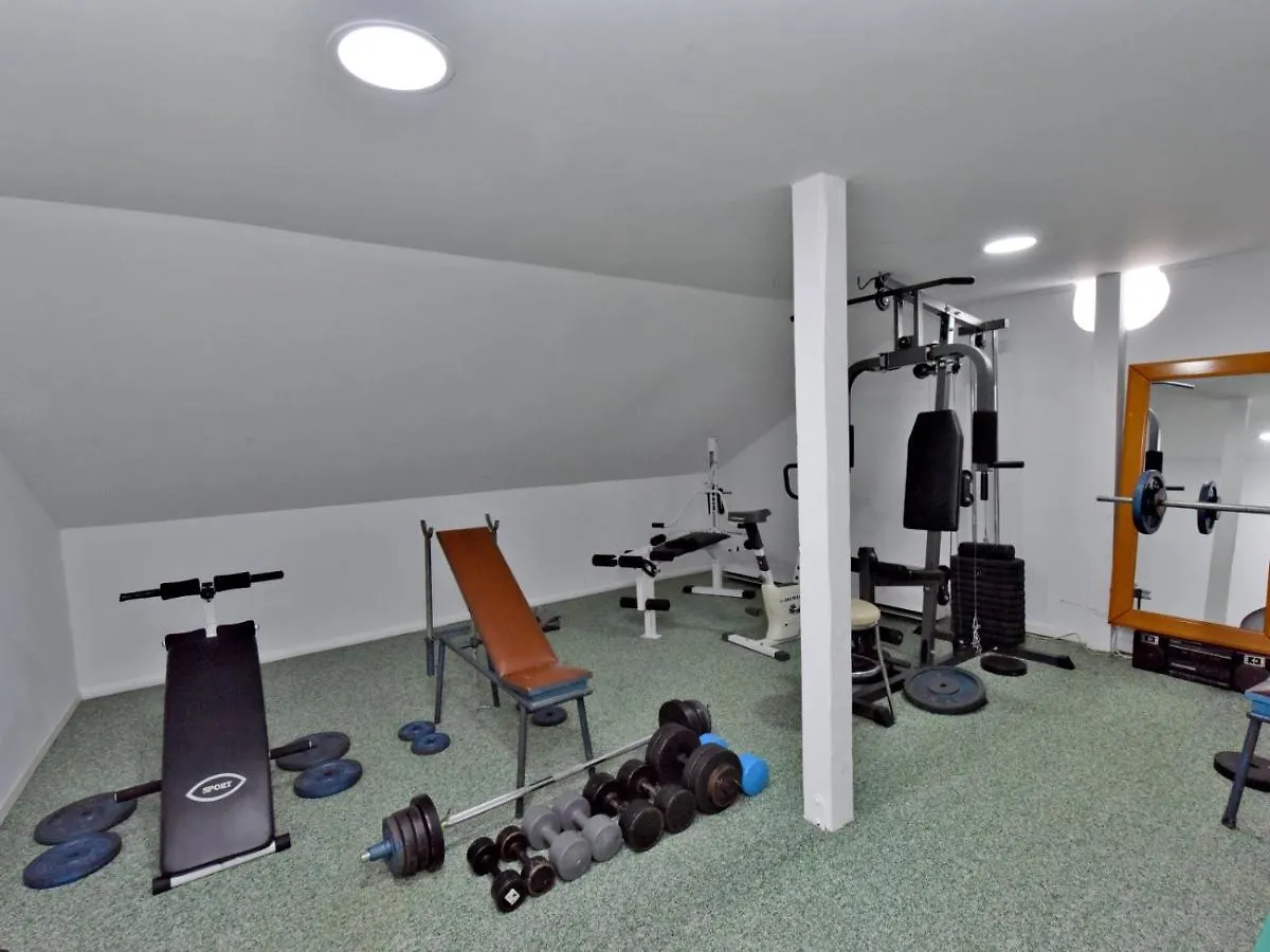 Royal House Apartment Nea Moudania