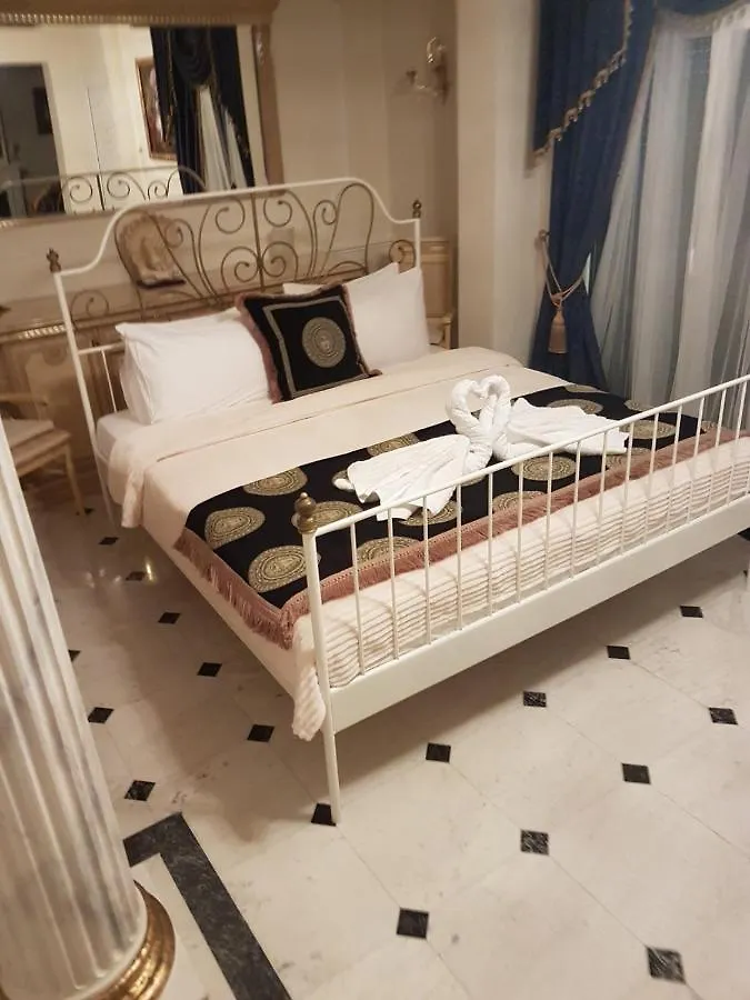 Royal House Apartment Nea Moudania