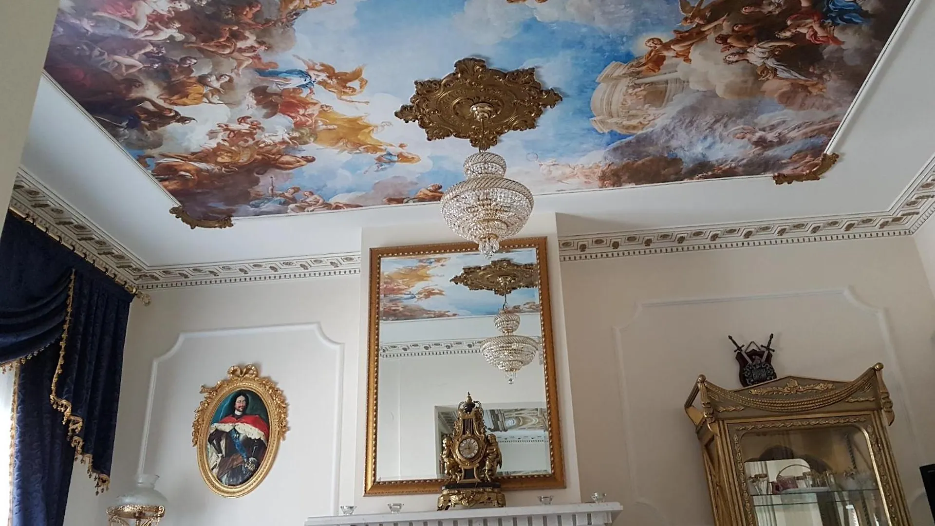 Royal House Apartment Nea Moudania