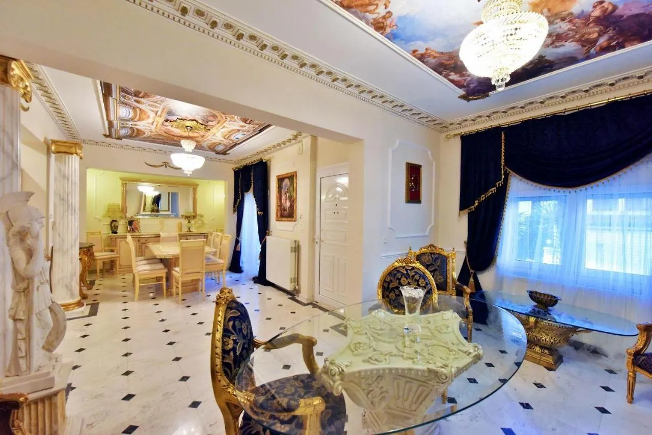 Royal House Apartment Nea Moudania