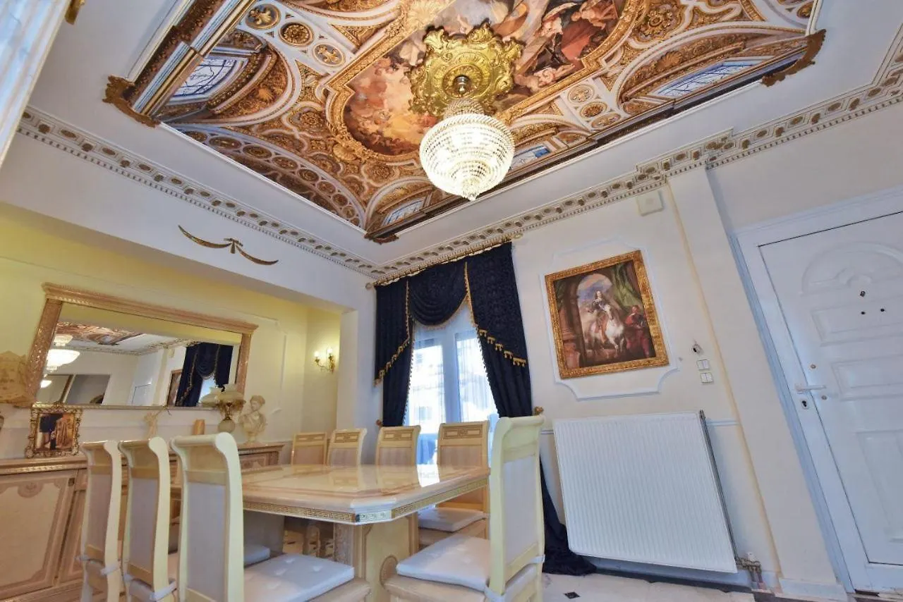 Royal House Apartment Nea Moudania