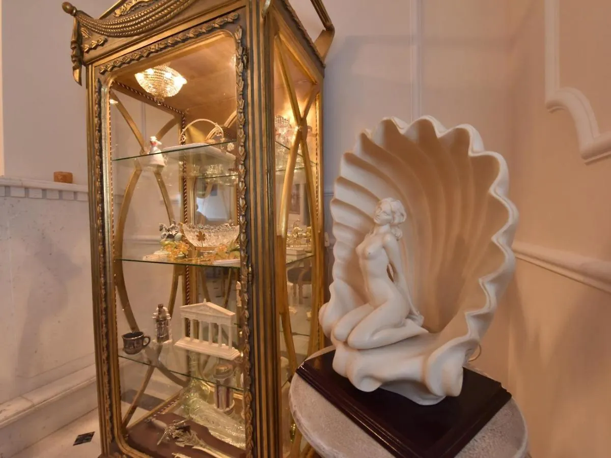 Royal House Apartment Nea Moudania