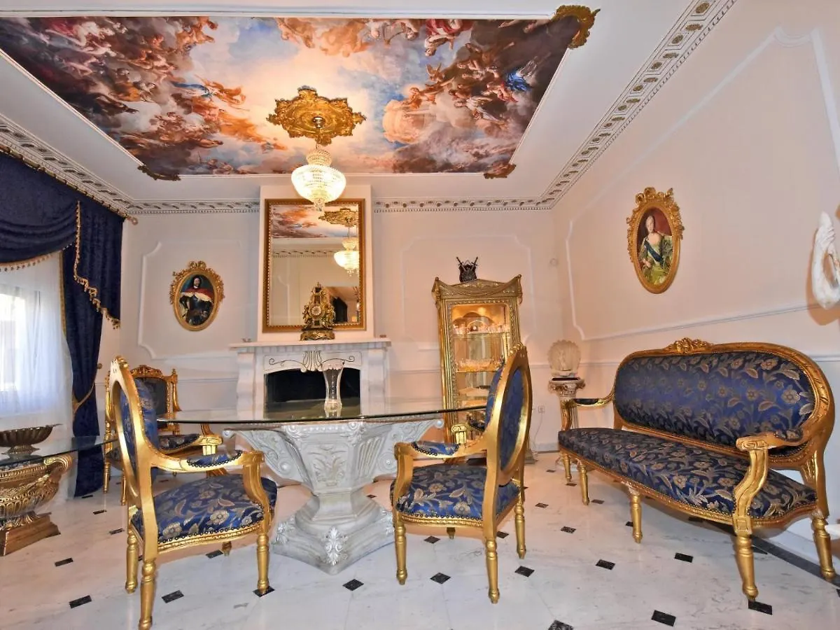 Royal House Apartment Nea Moudania