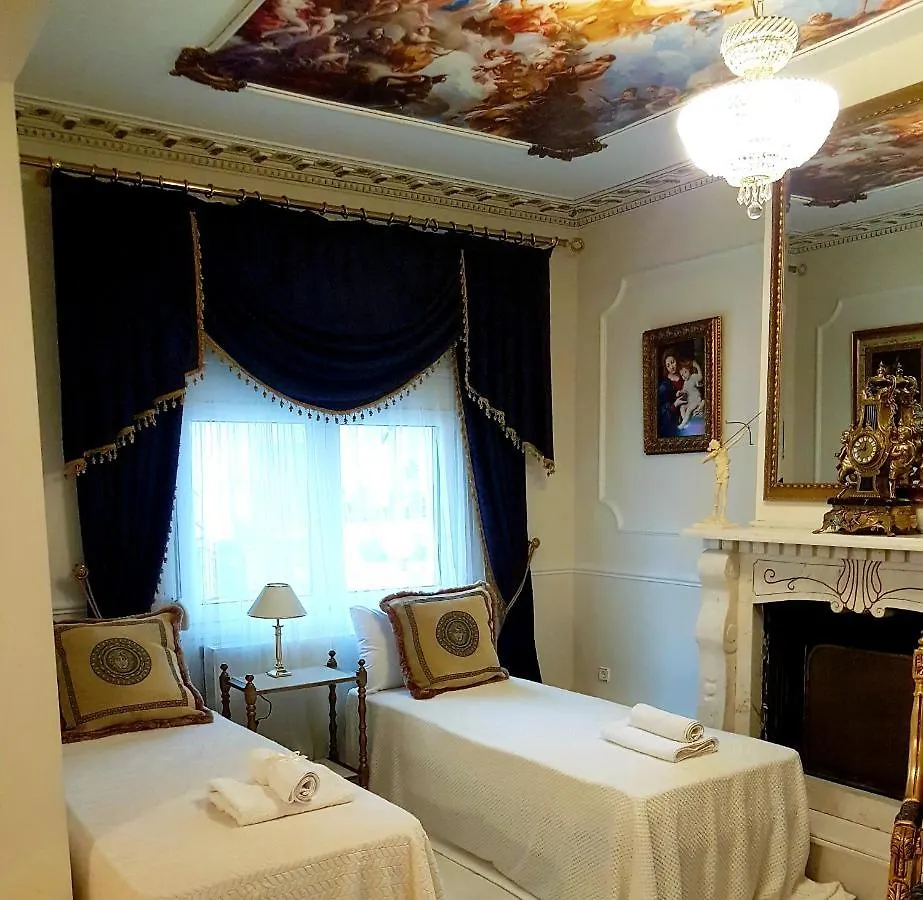 Royal House Apartment Nea Moudania