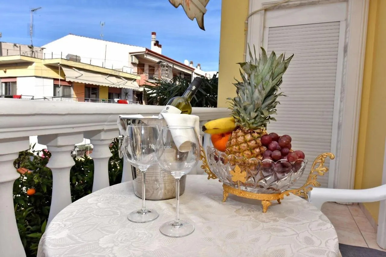 Royal House Apartment Nea Moudania Greece